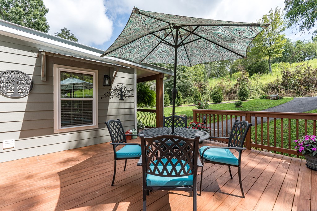 418186 Andrews Residential