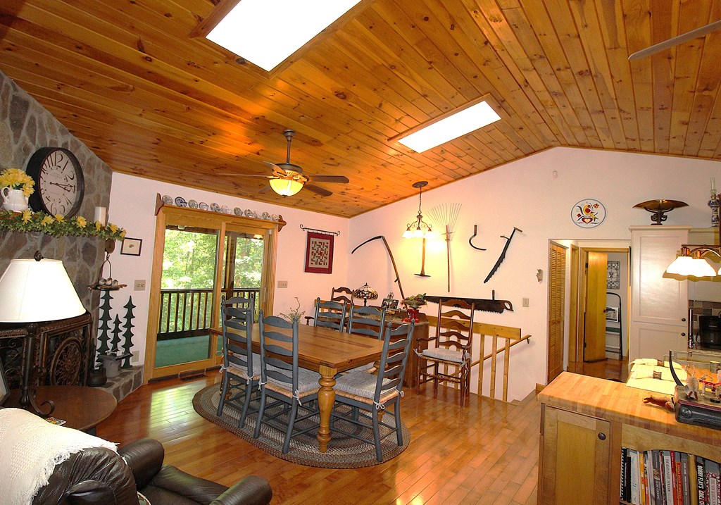 418210 Murphy Residential