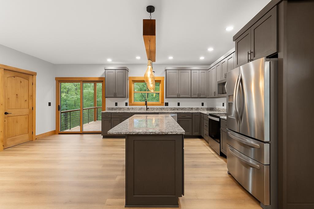 418237 Ellijay Residential
