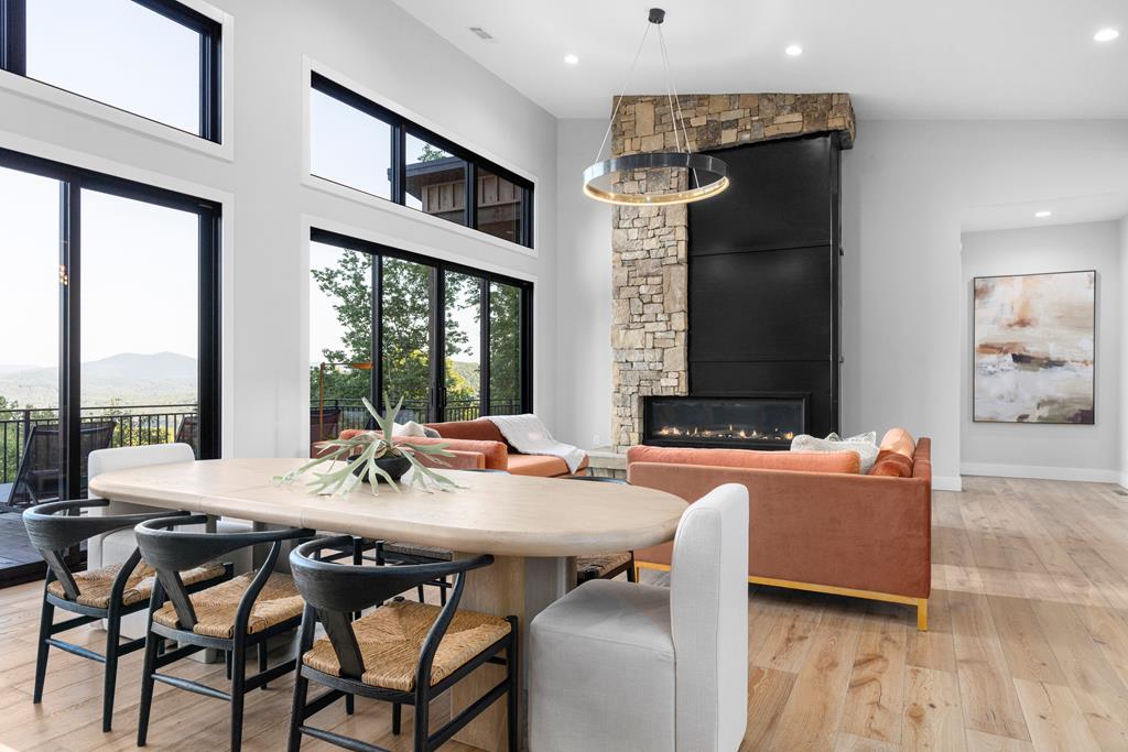 418249 Blue Ridge Residential
