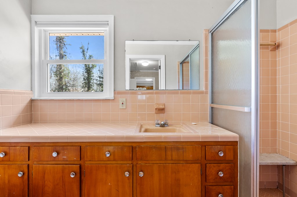 418339 Blue Ridge Residential