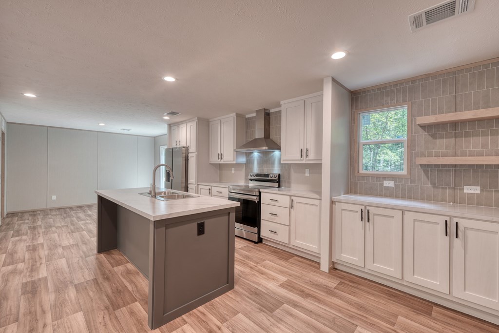 418354 Blairsville Residential