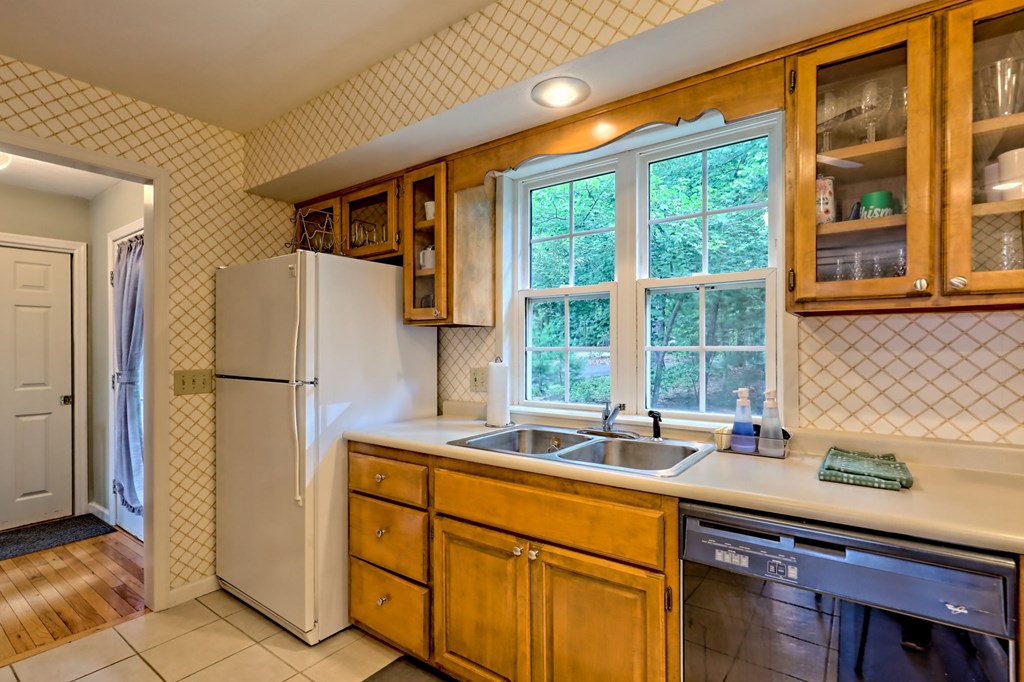 418355 Hayesville Residential