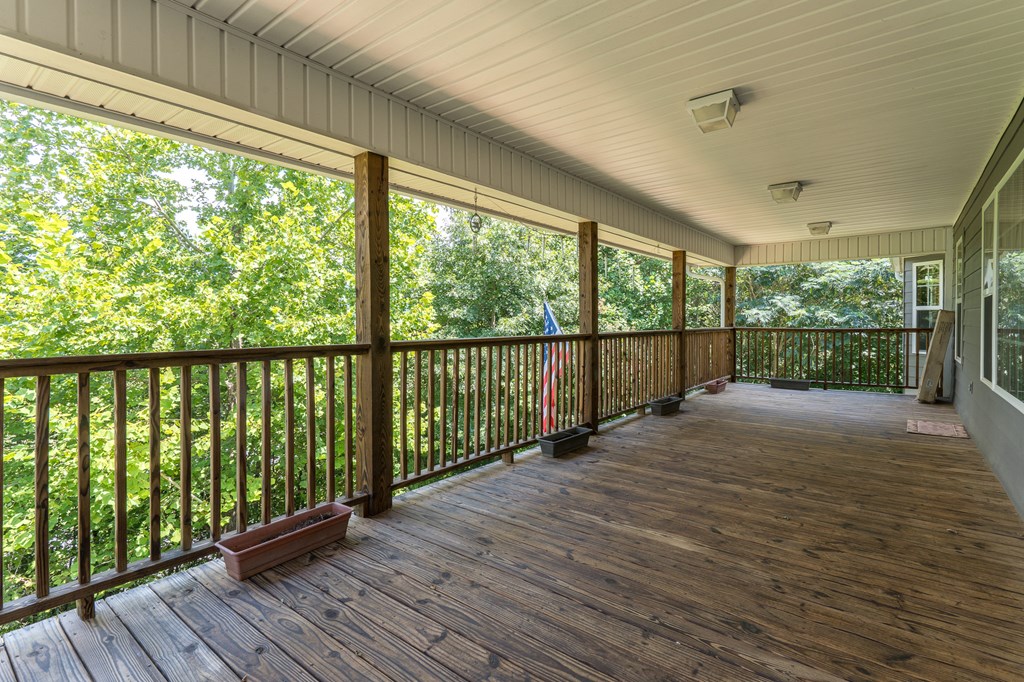418374 Hayesville Residential