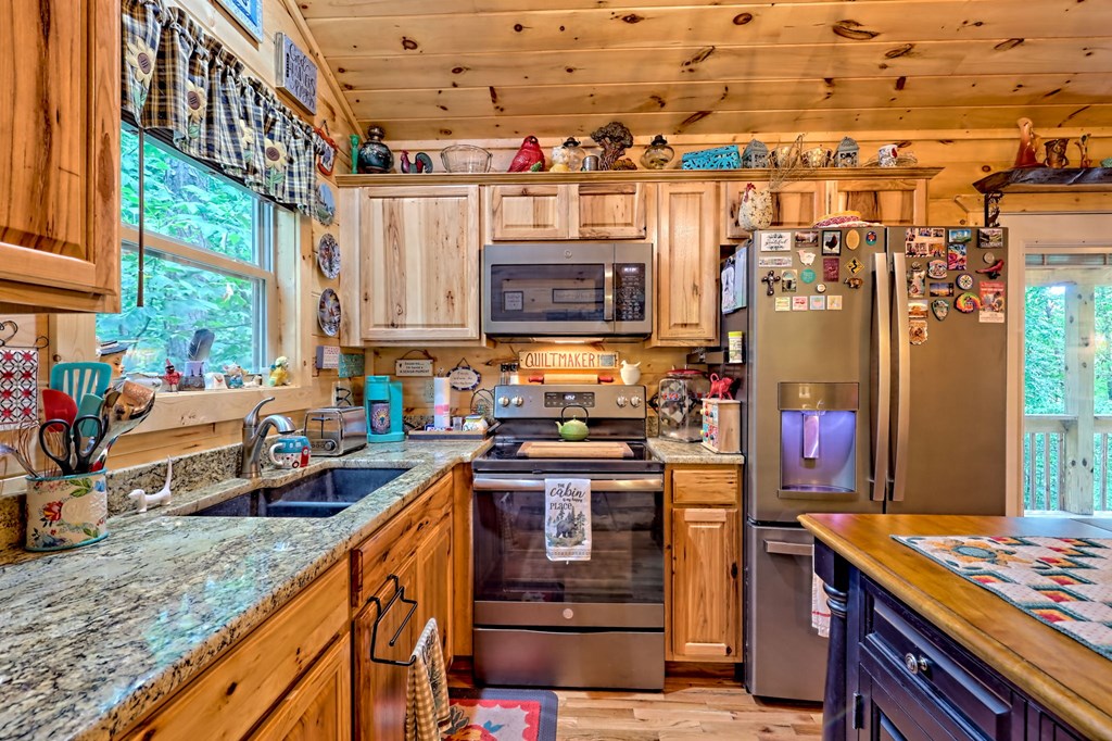 418389 Murphy Residential
