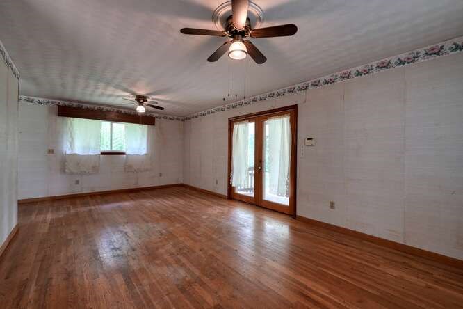 418412 Blairsville Residential