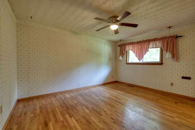 418412 Blairsville Residential