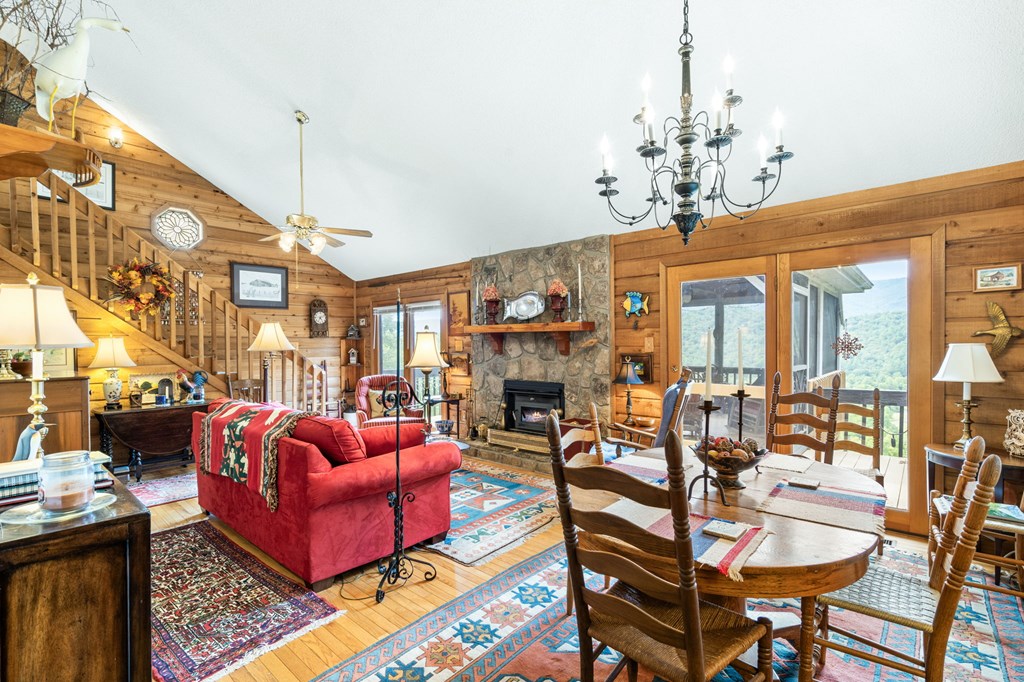 418444 Hayesville Residential