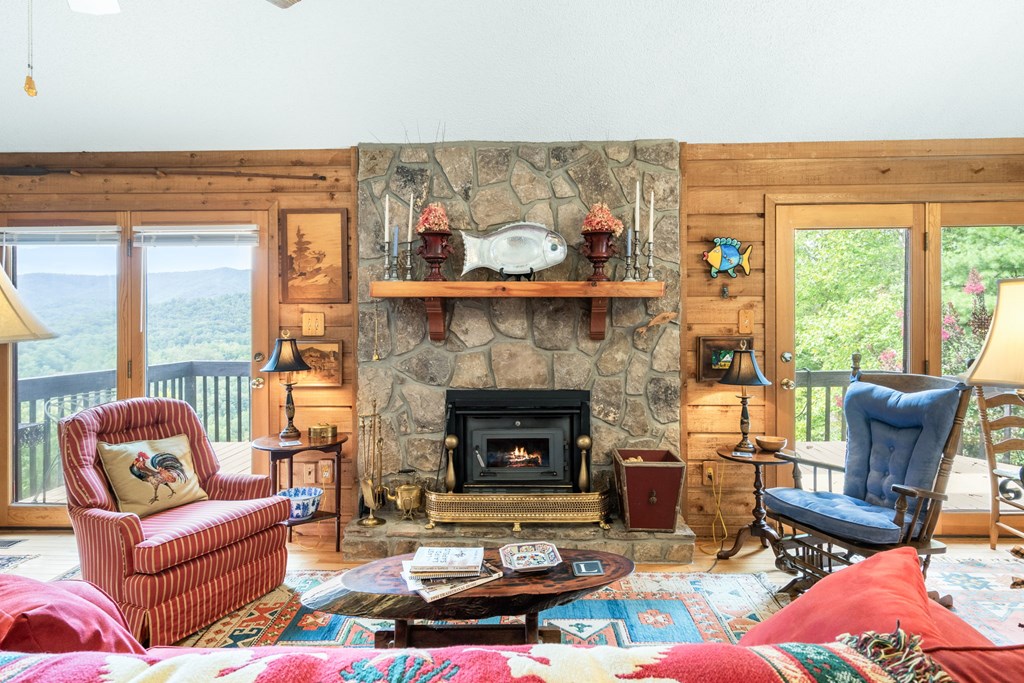418444 Hayesville Residential