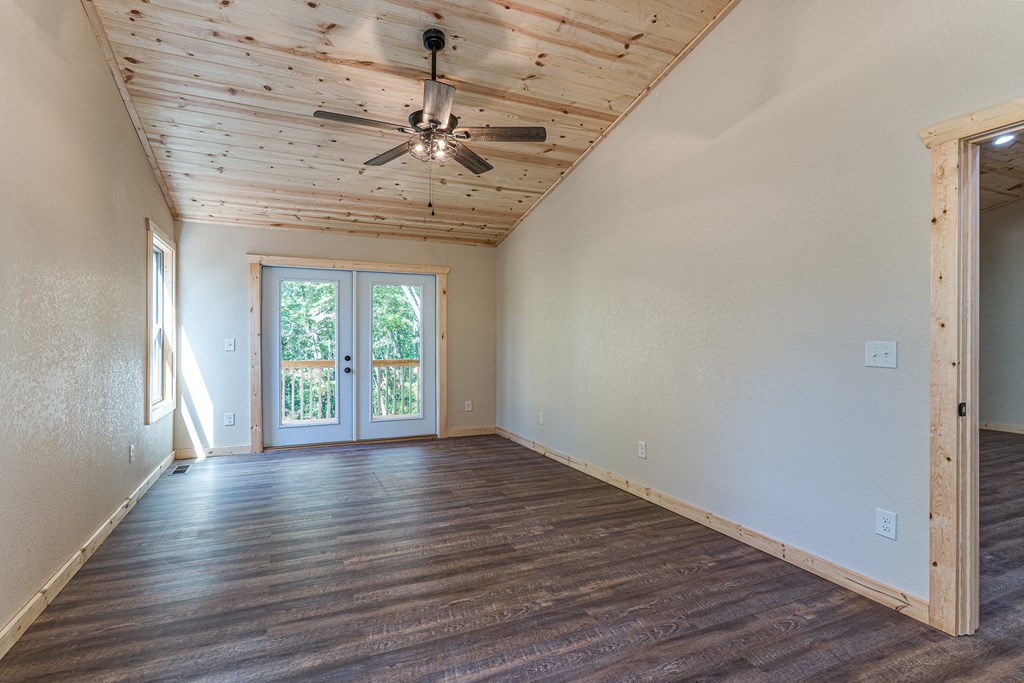 418456 Murphy Residential