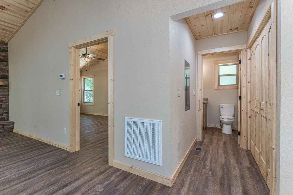 418456 Murphy Residential