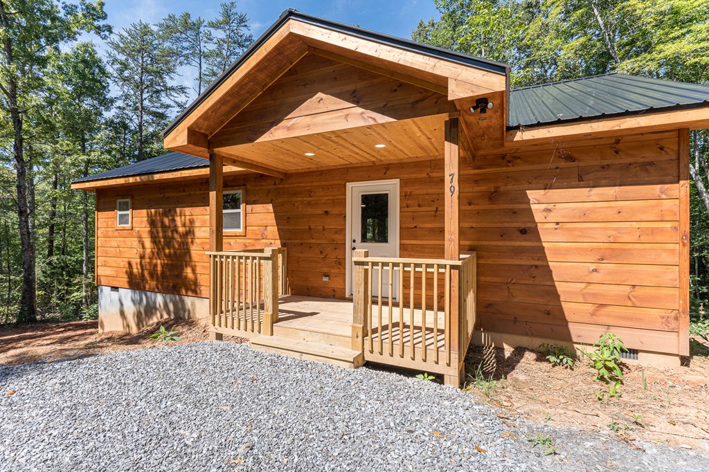 418456 Murphy Residential