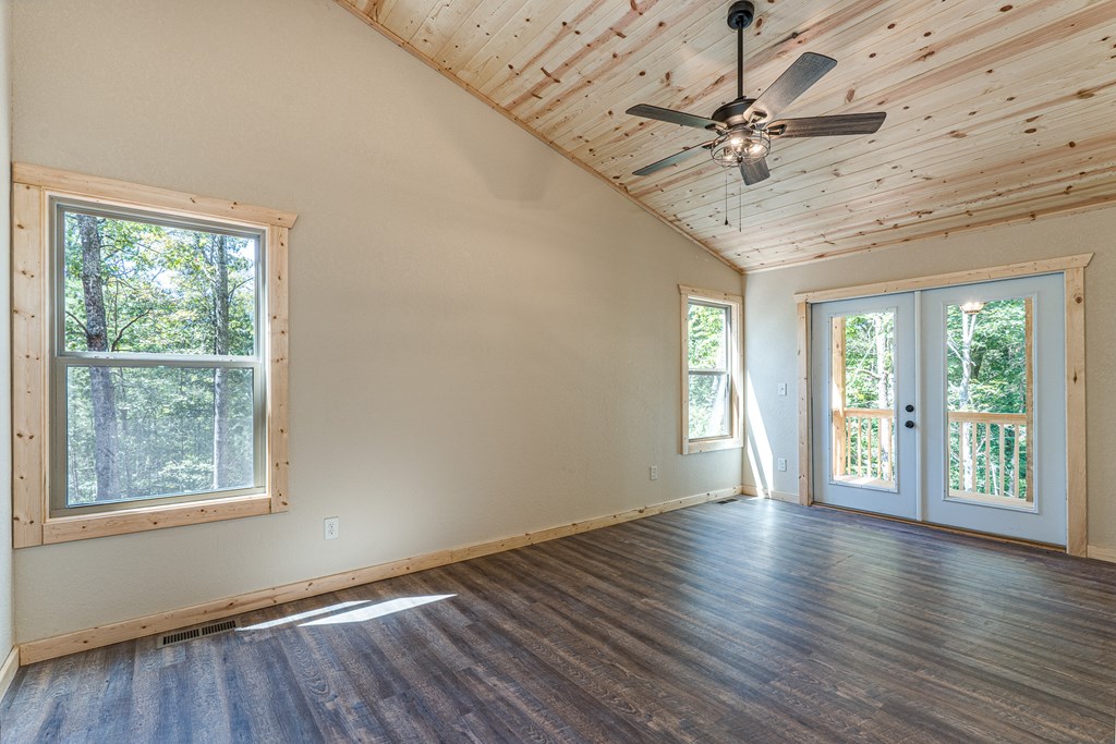 418456 Murphy Residential