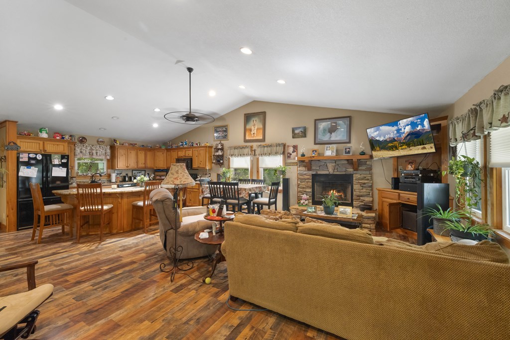 418467 Morganton Residential