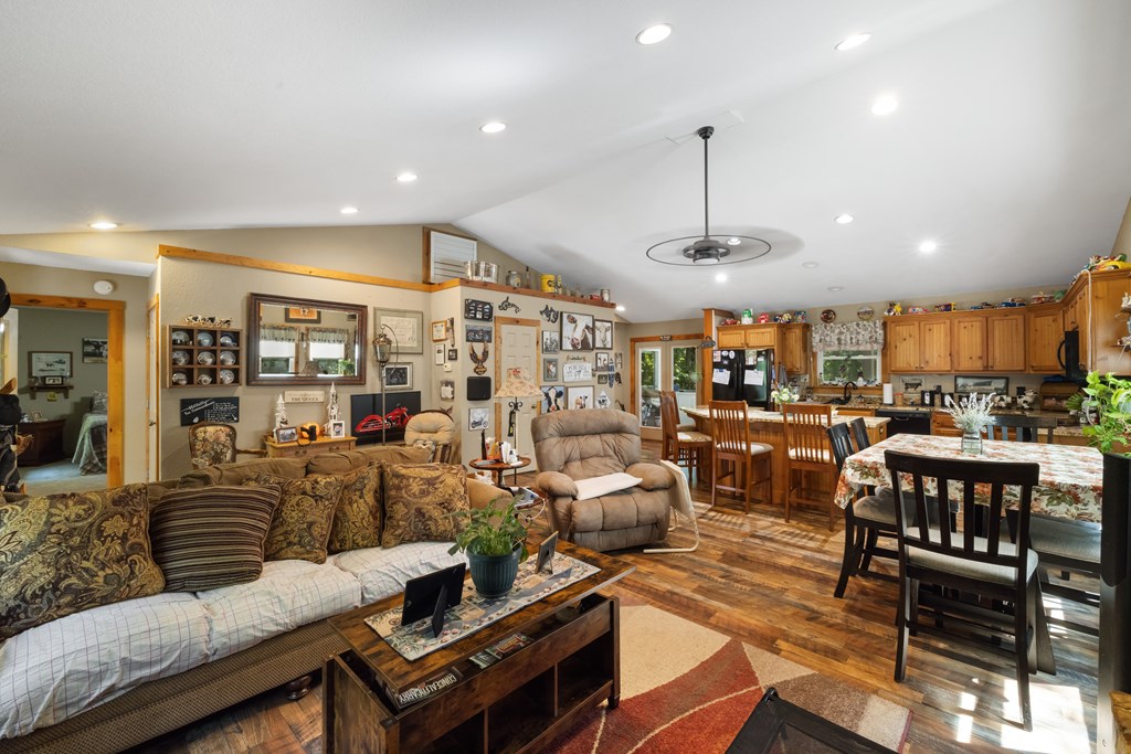 418467 Morganton Residential