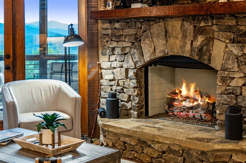 418516 Blue Ridge Residential