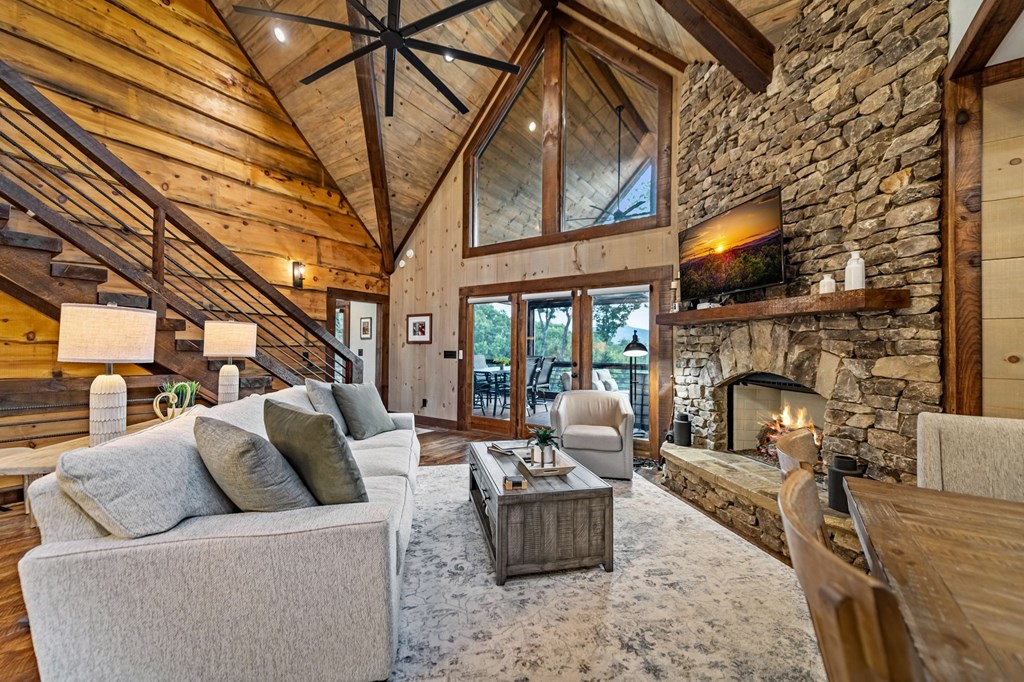 418516 Blue Ridge Residential