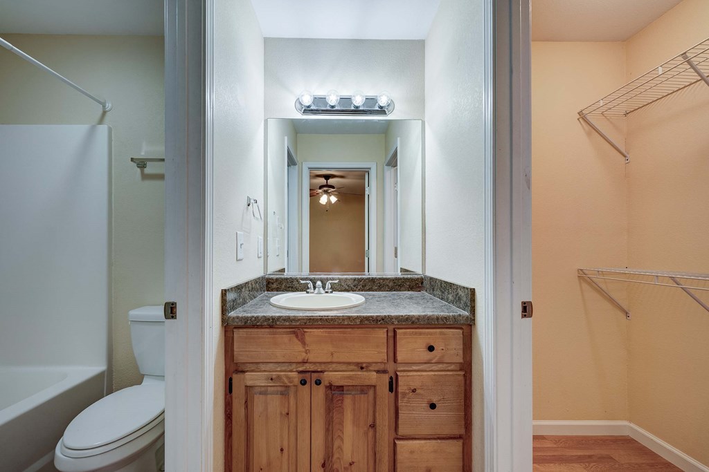 418521 Blue Ridge Residential
