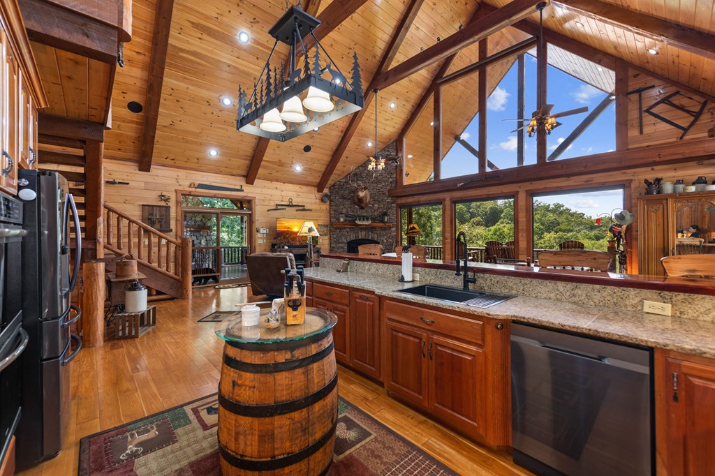 418547 Morganton Residential