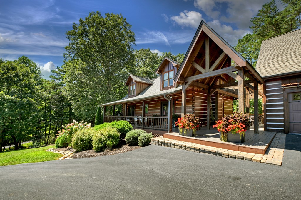 418556 Blue Ridge Residential