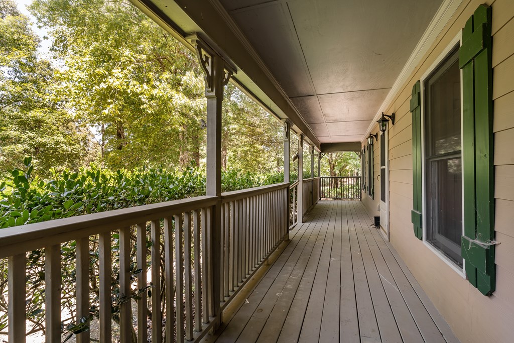 418568 Fairmont Residential
