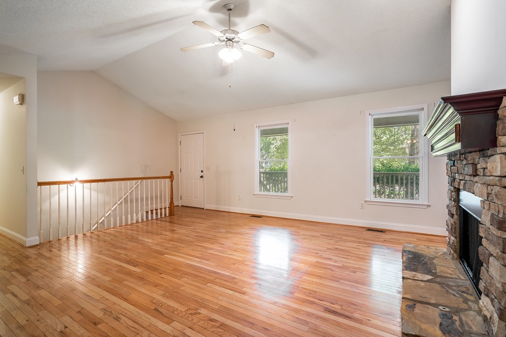 418568 Fairmont Residential