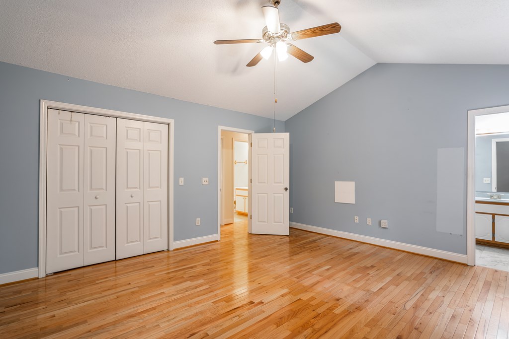 418568 Fairmont Residential