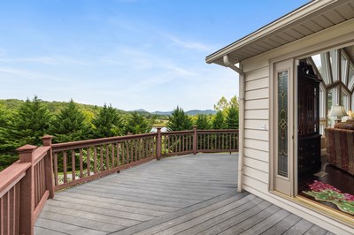 418572 Young Harris Residential