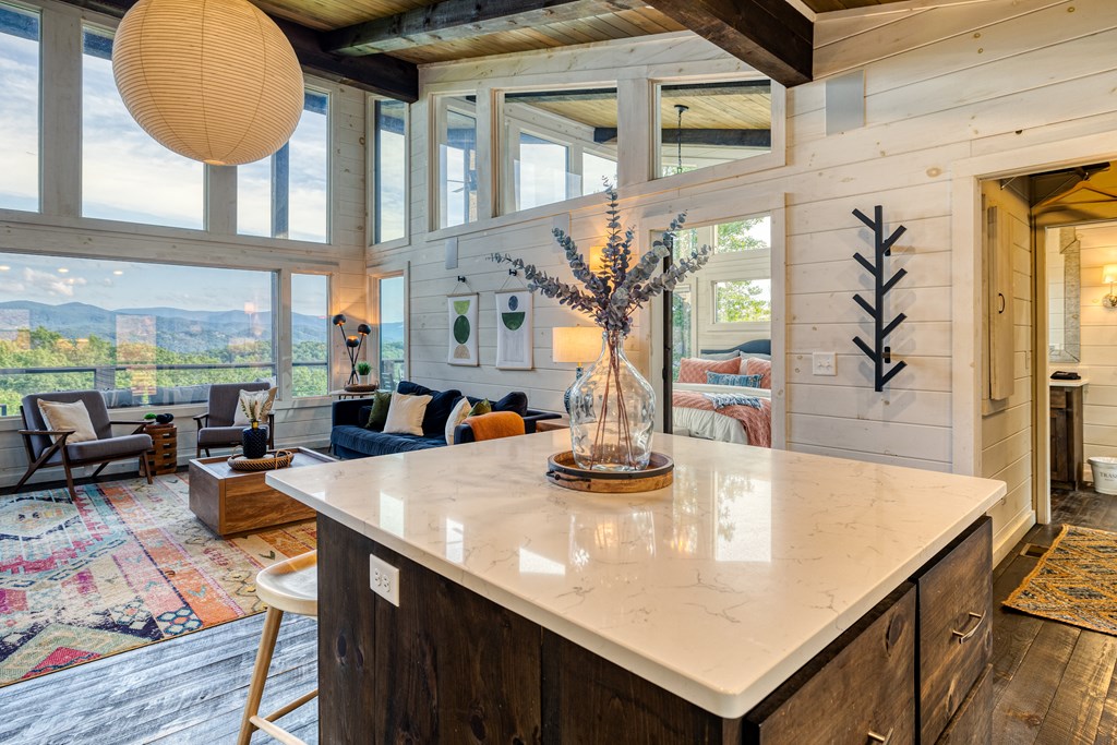 418593 Blue Ridge Residential