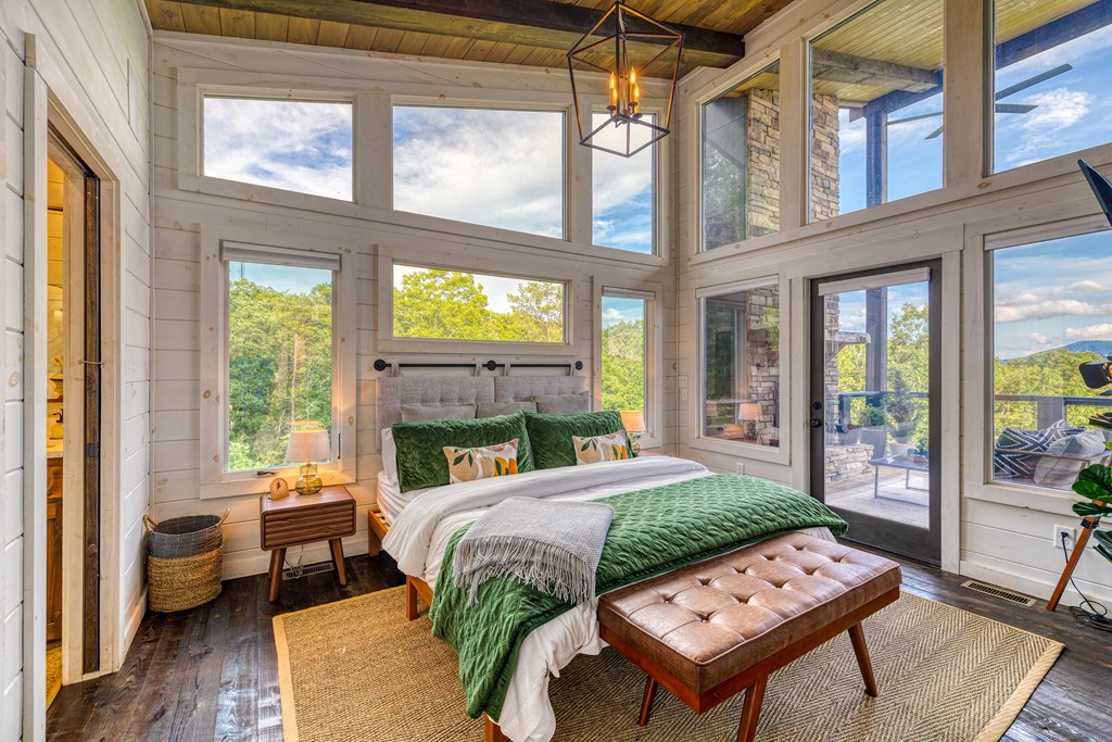418593 Blue Ridge Residential