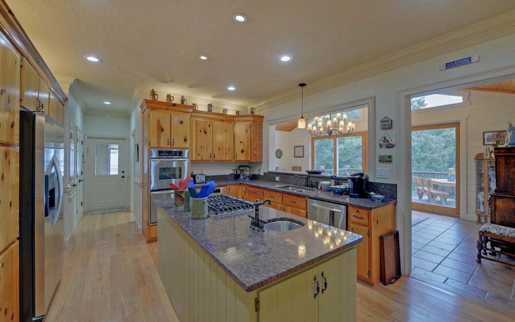 418596 Blairsville Residential