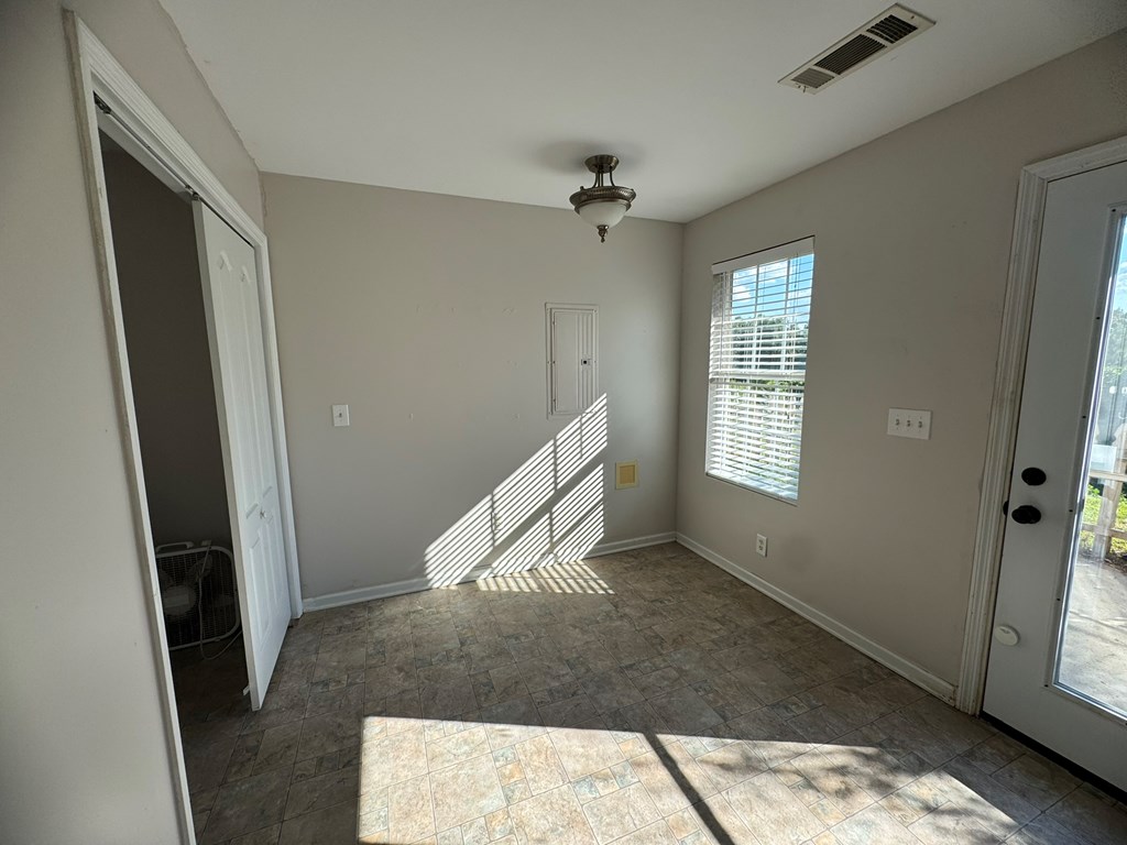 418597 Jasper Townhouse