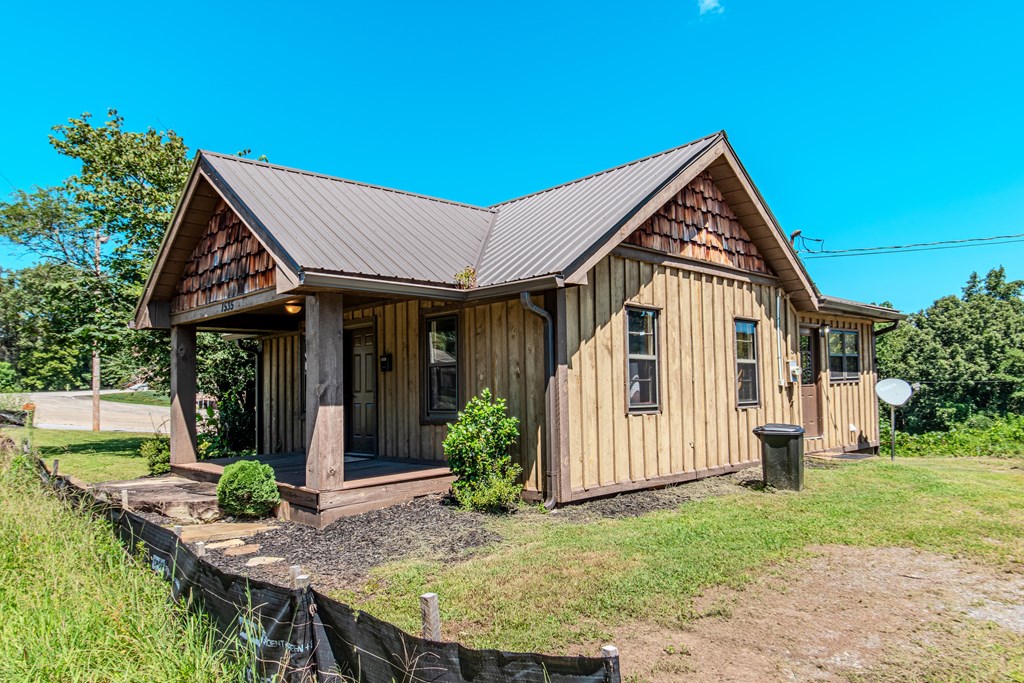 418605 Blue Ridge Residential