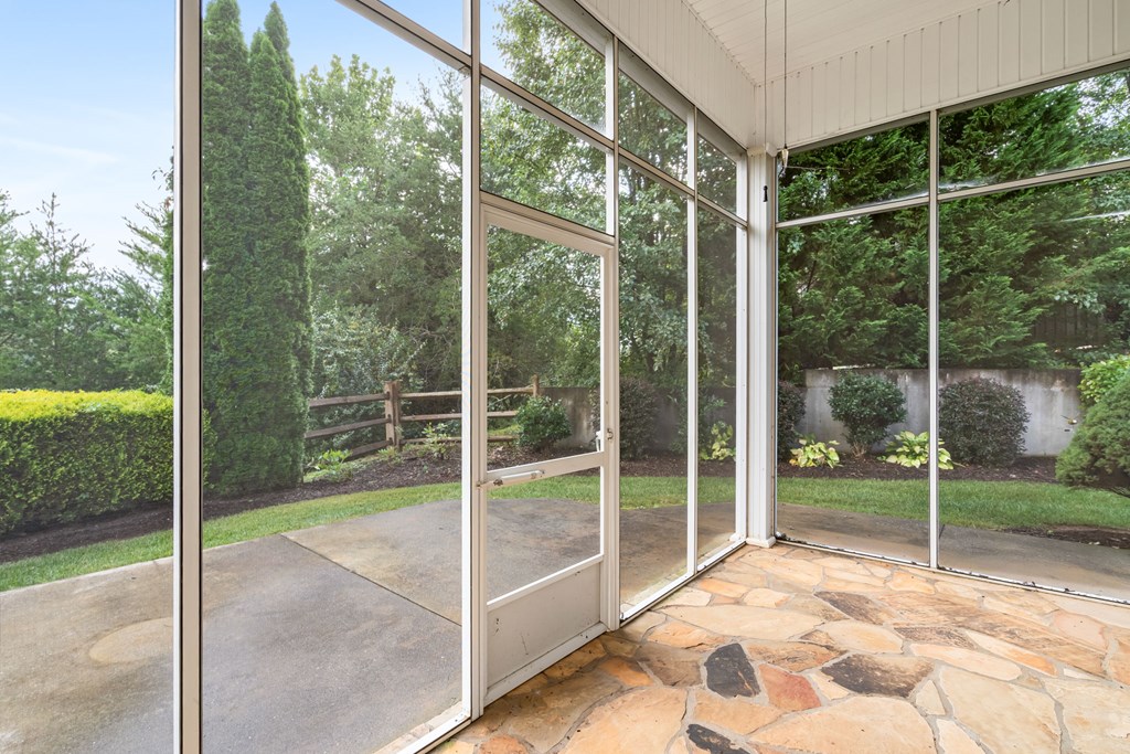 418613 Hiawassee Residential