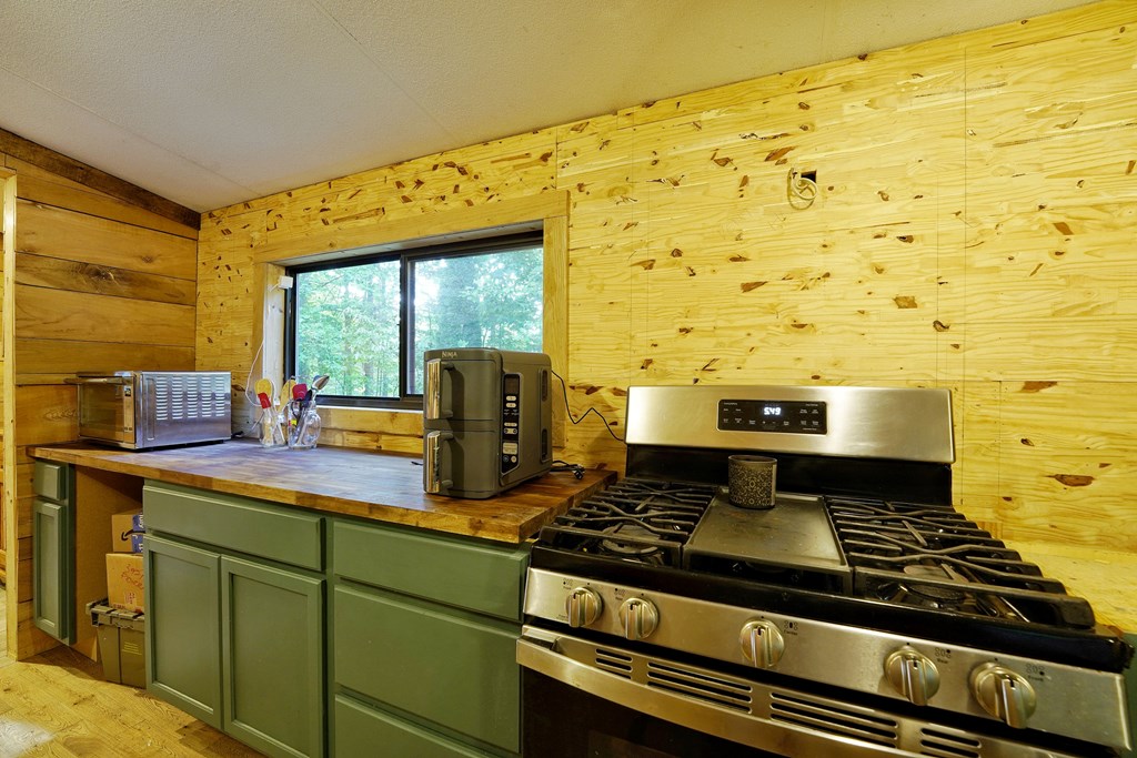 418632 Cherry Log Residential