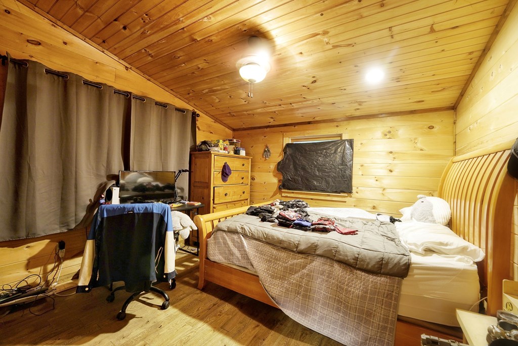 418632 Cherry Log Residential