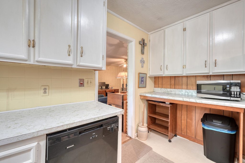 418637 Hayesville Residential