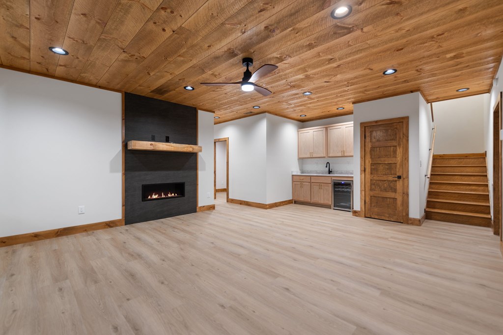 418642 Morganton Residential