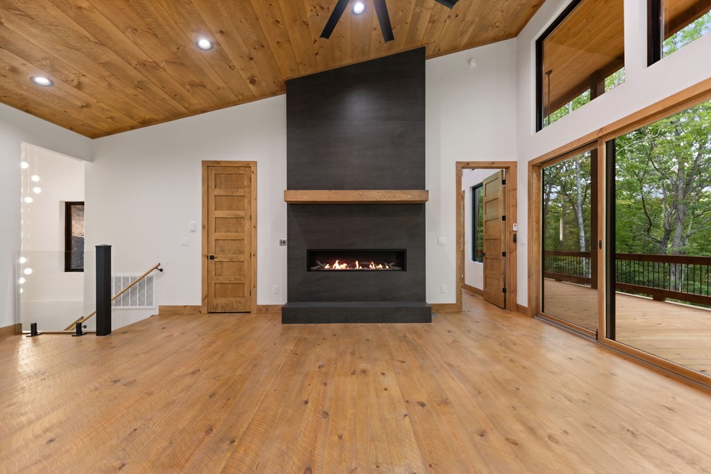418642 Morganton Residential