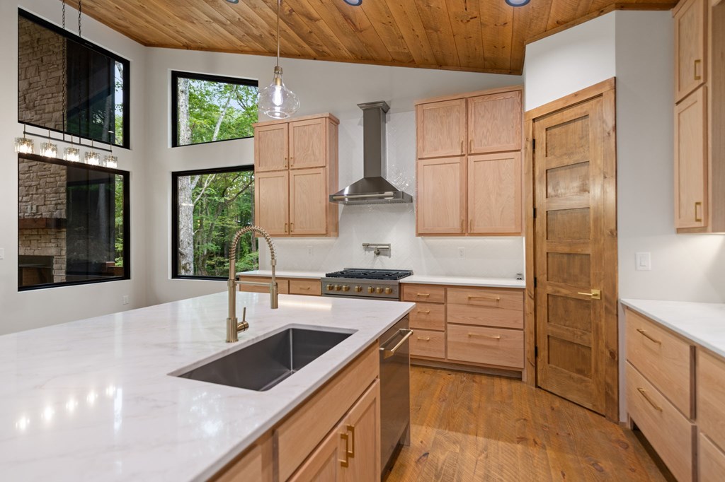 418642 Morganton Residential