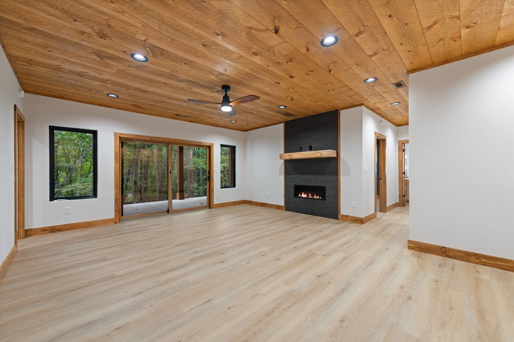 418642 Morganton Residential