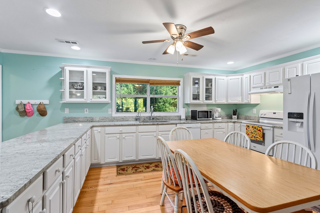 418643 Murphy Residential