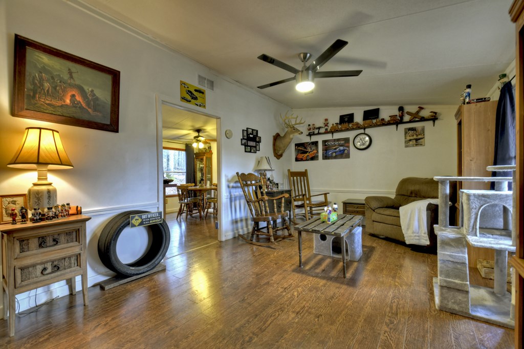 418647 Blue Ridge Residential