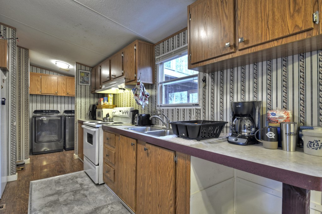 418647 Blue Ridge Residential