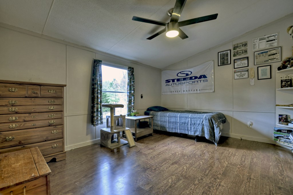 418647 Blue Ridge Residential