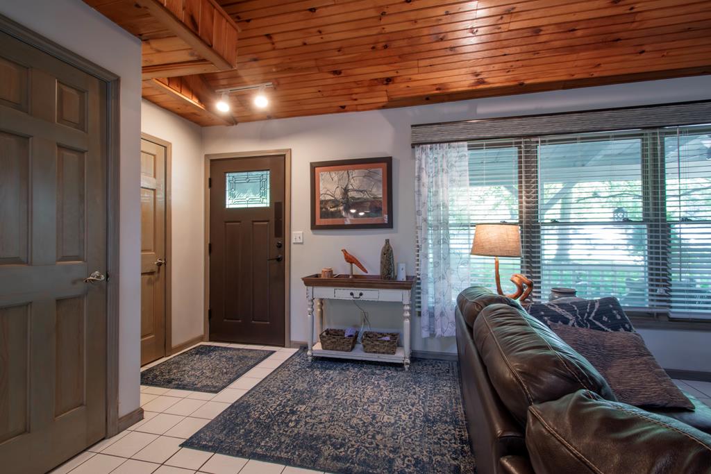 418652 Robbinsville Residential