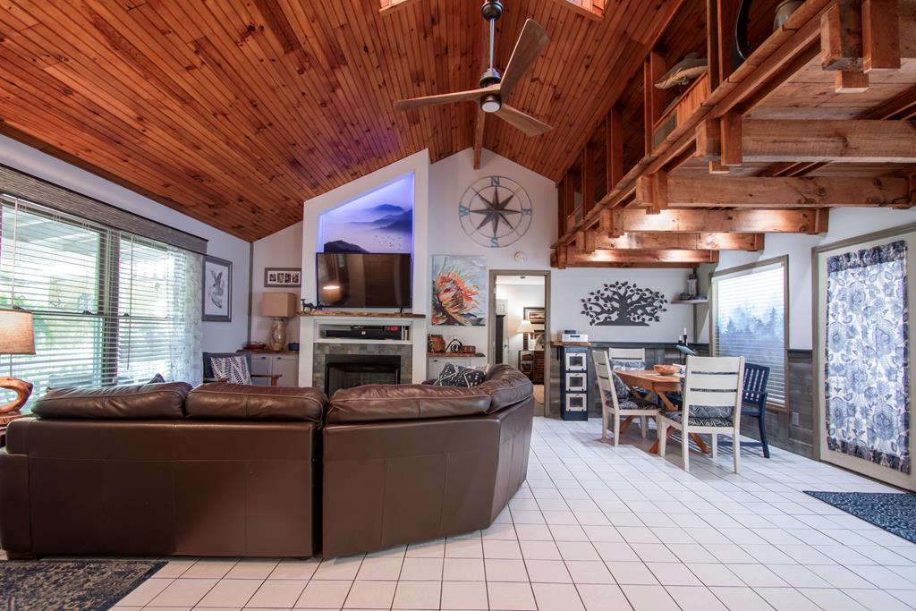 418652 Robbinsville Residential