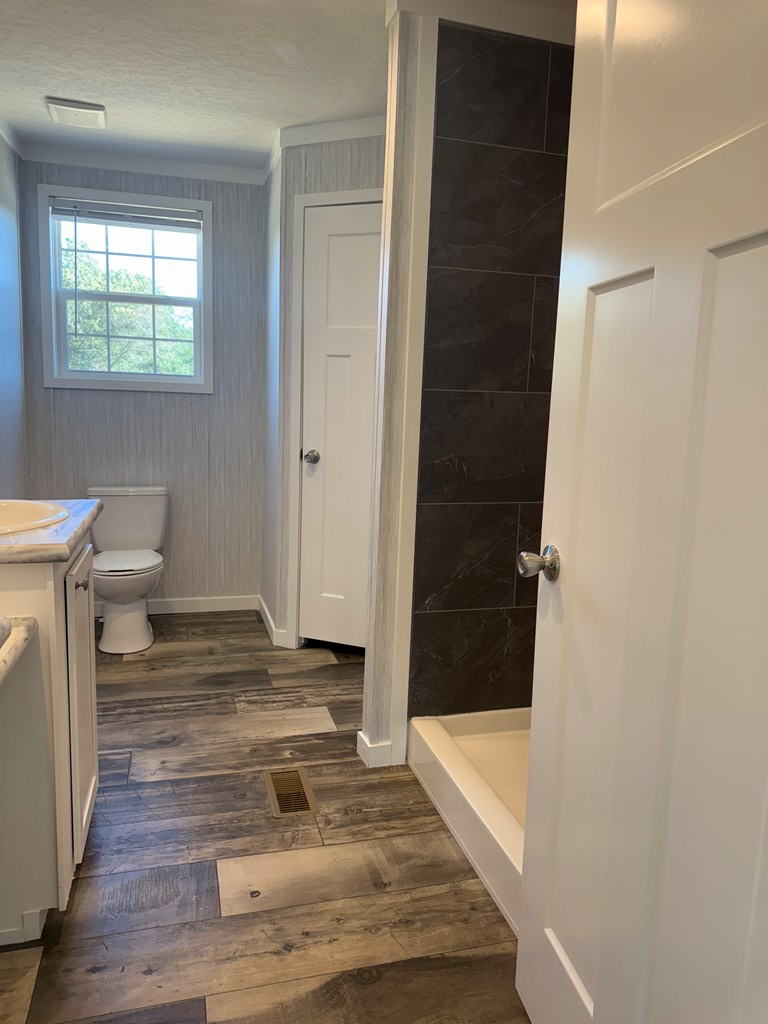 418675 Young Harris Residential