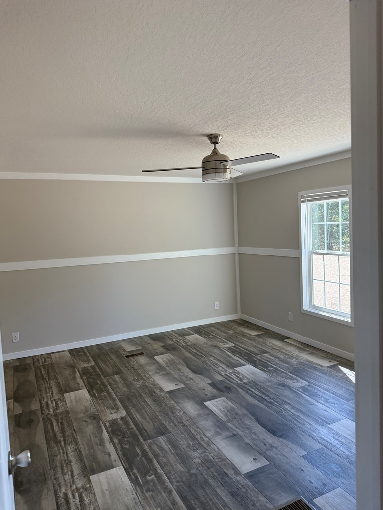 418675 Young Harris Residential