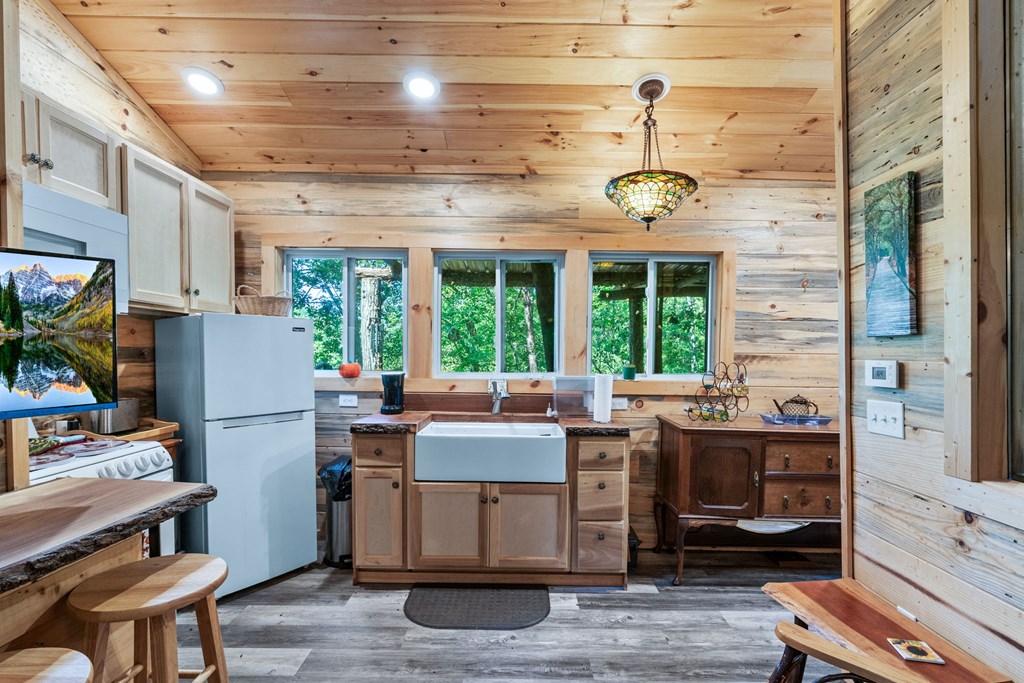 418685 Hiawassee Residential